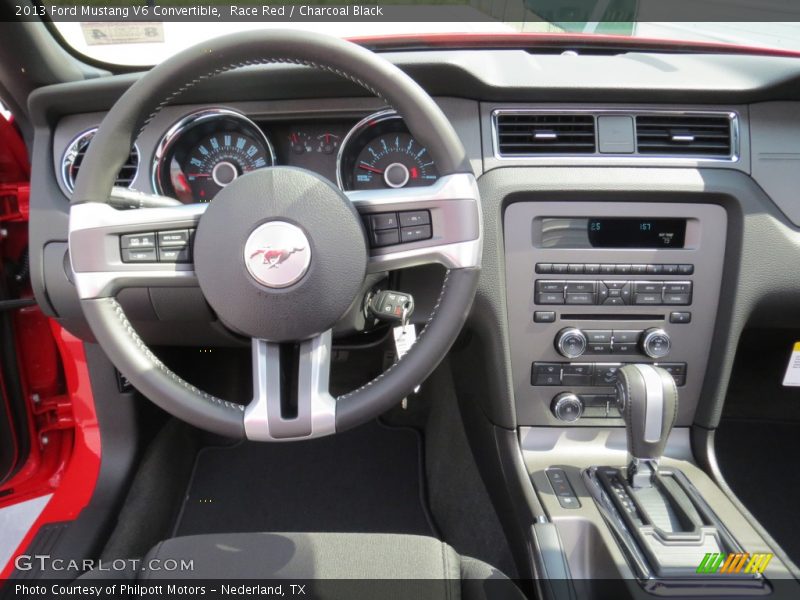 Race Red / Charcoal Black 2013 Ford Mustang V6 Convertible