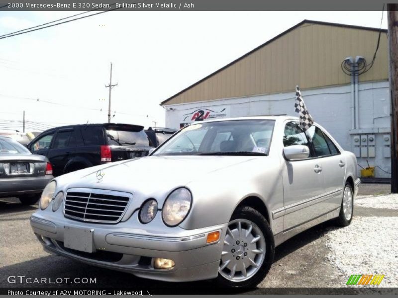 Brilliant Silver Metallic / Ash 2000 Mercedes-Benz E 320 Sedan