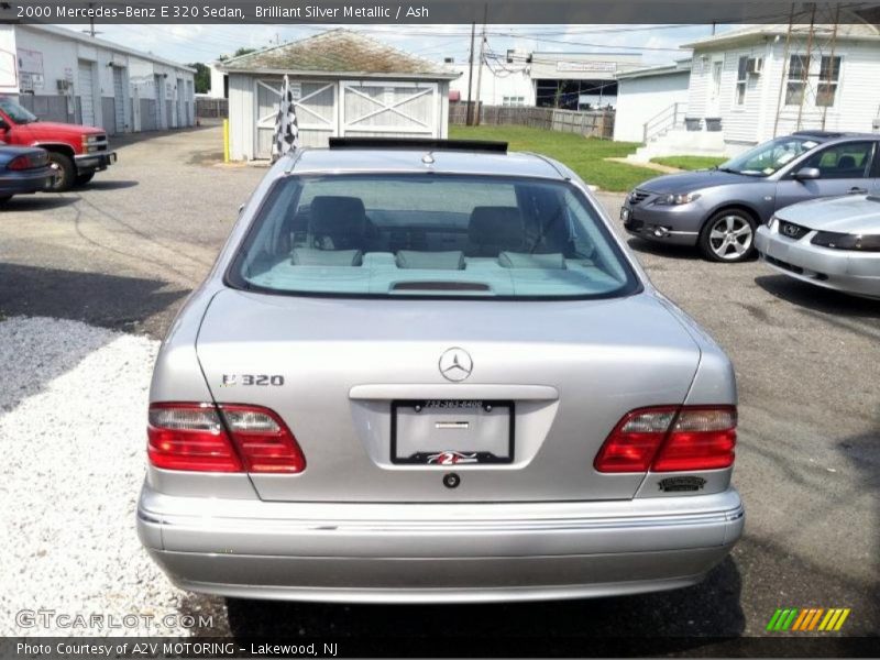 Brilliant Silver Metallic / Ash 2000 Mercedes-Benz E 320 Sedan