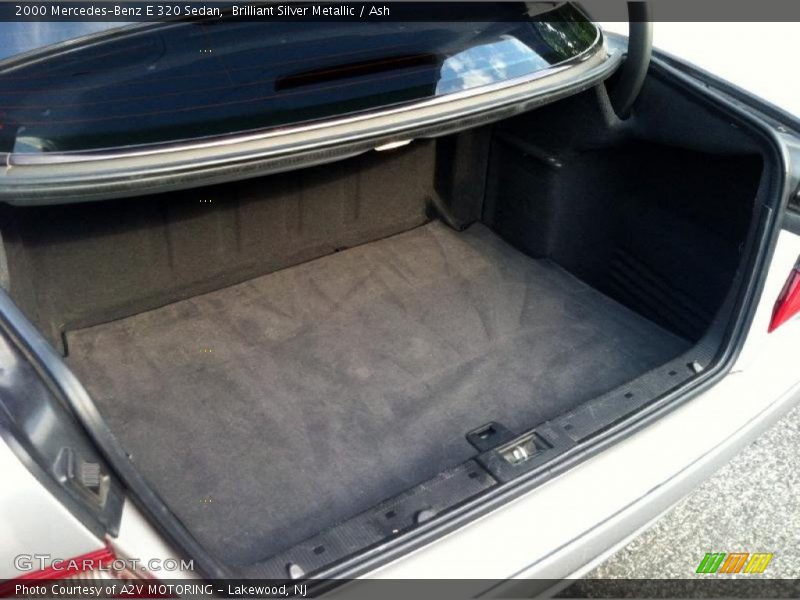 Brilliant Silver Metallic / Ash 2000 Mercedes-Benz E 320 Sedan