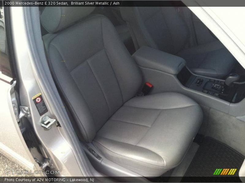 Brilliant Silver Metallic / Ash 2000 Mercedes-Benz E 320 Sedan