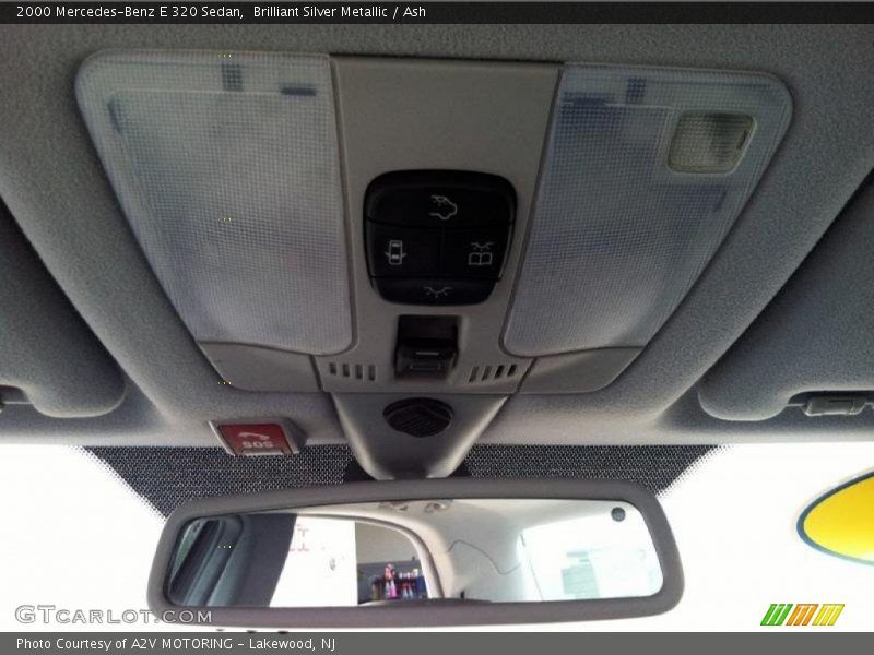 Brilliant Silver Metallic / Ash 2000 Mercedes-Benz E 320 Sedan