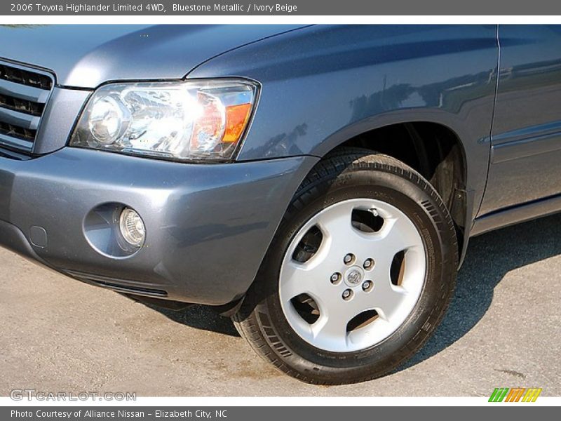 Bluestone Metallic / Ivory Beige 2006 Toyota Highlander Limited 4WD