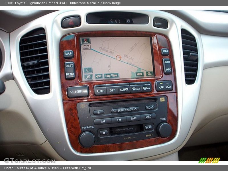 Bluestone Metallic / Ivory Beige 2006 Toyota Highlander Limited 4WD