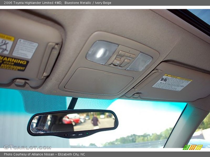 Bluestone Metallic / Ivory Beige 2006 Toyota Highlander Limited 4WD