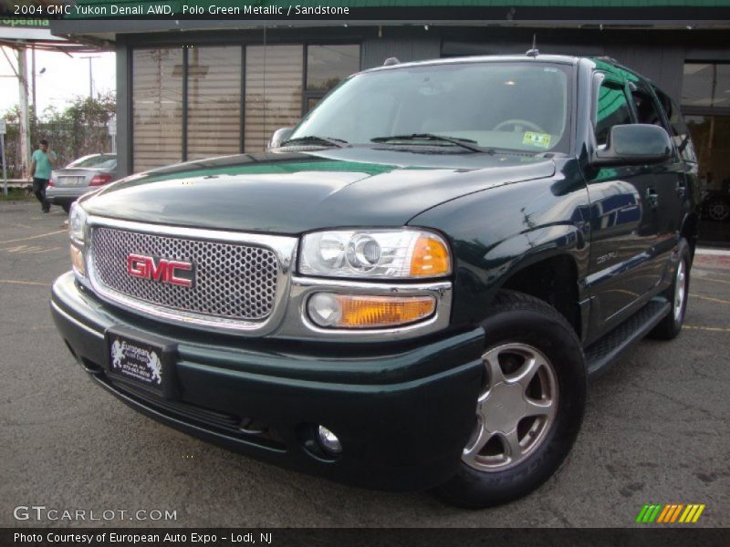 Polo Green Metallic / Sandstone 2004 GMC Yukon Denali AWD