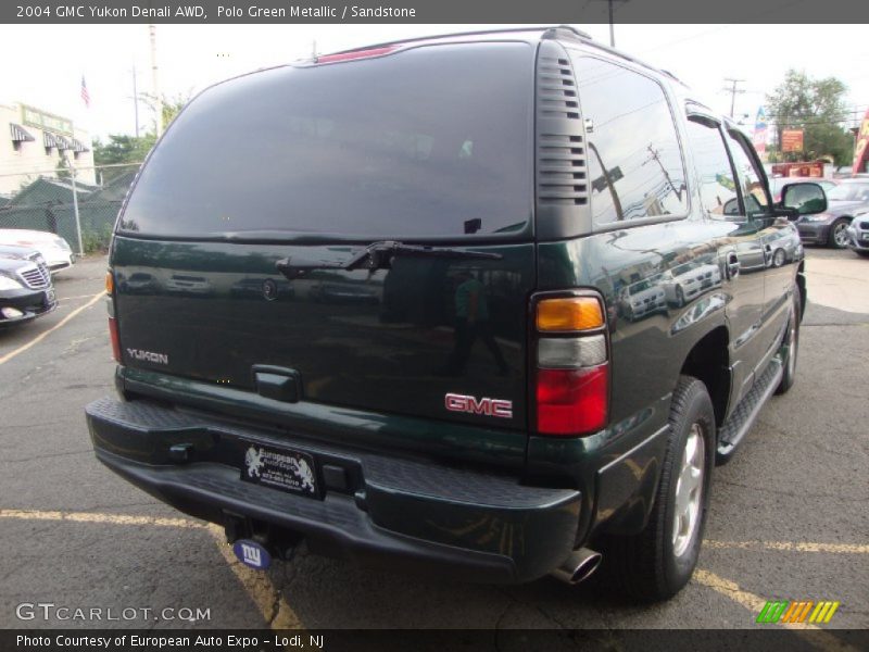 Polo Green Metallic / Sandstone 2004 GMC Yukon Denali AWD