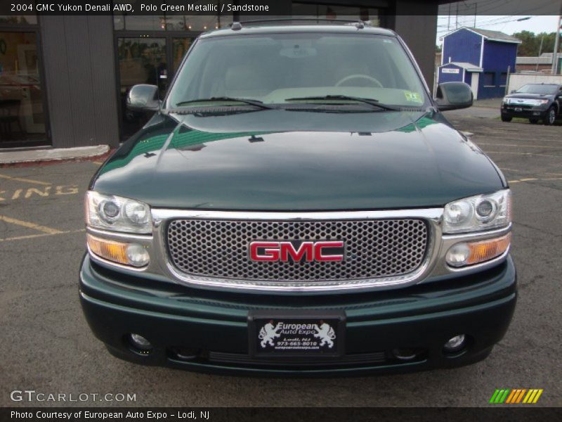 Polo Green Metallic / Sandstone 2004 GMC Yukon Denali AWD