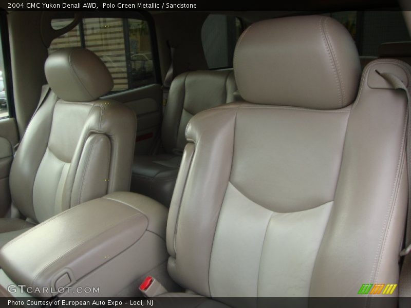 Polo Green Metallic / Sandstone 2004 GMC Yukon Denali AWD