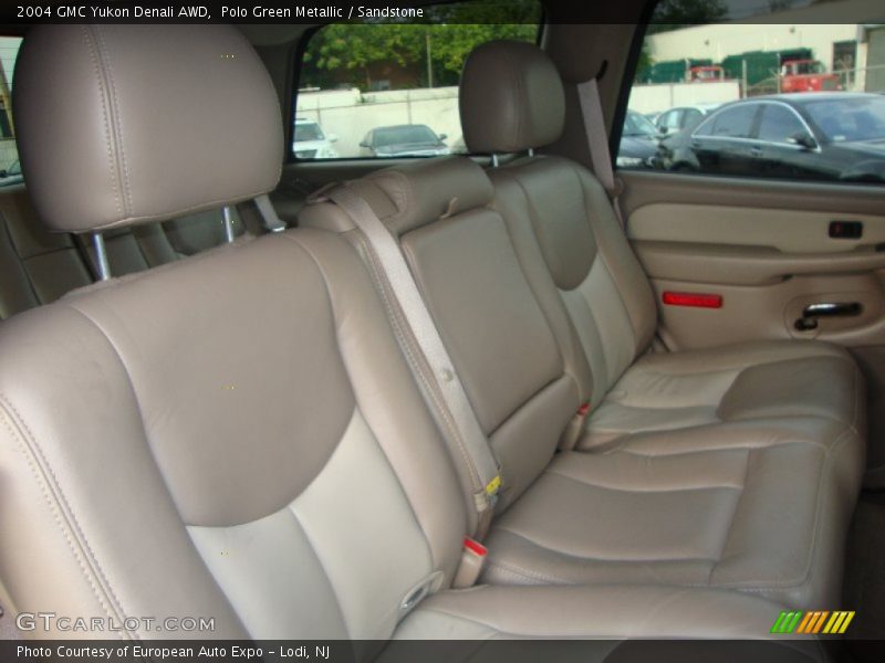 Polo Green Metallic / Sandstone 2004 GMC Yukon Denali AWD