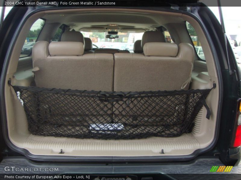 Polo Green Metallic / Sandstone 2004 GMC Yukon Denali AWD