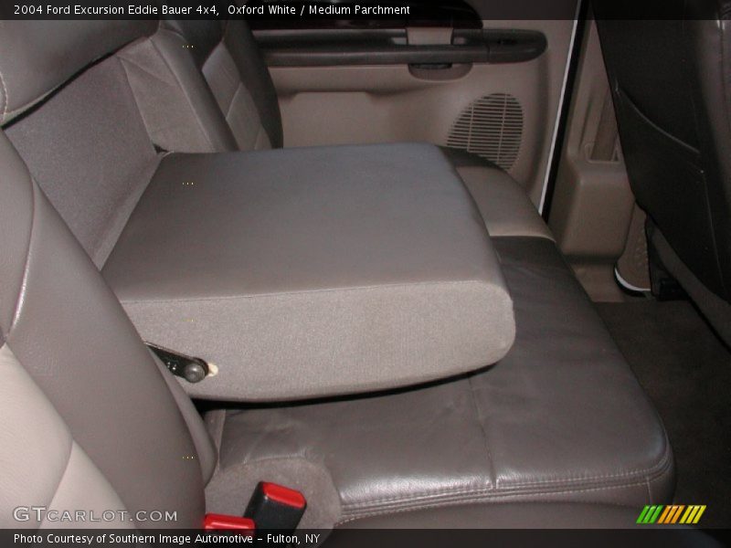 Oxford White / Medium Parchment 2004 Ford Excursion Eddie Bauer 4x4