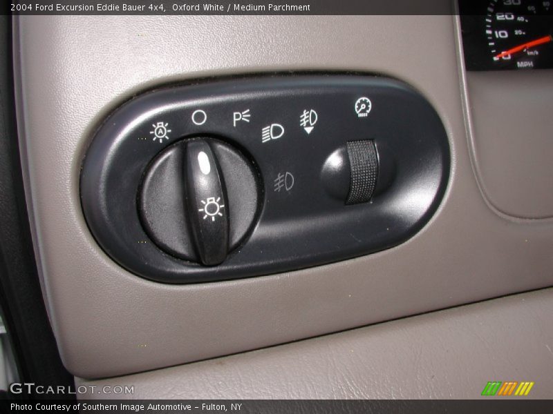 Oxford White / Medium Parchment 2004 Ford Excursion Eddie Bauer 4x4