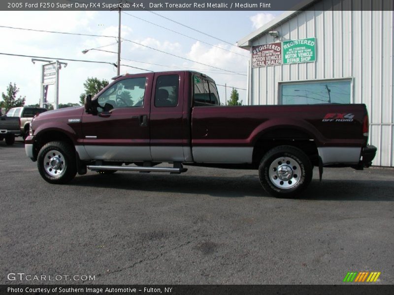Dark Toreador Red Metallic / Medium Flint 2005 Ford F250 Super Duty FX4 SuperCab 4x4