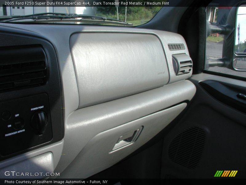 Dark Toreador Red Metallic / Medium Flint 2005 Ford F250 Super Duty FX4 SuperCab 4x4