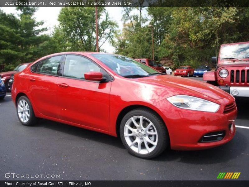 Redline 2-Coat Pearl / Black/Light Diesel Gray 2013 Dodge Dart SXT