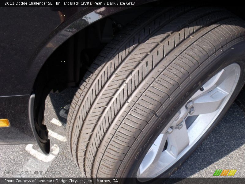 Brilliant Black Crystal Pearl / Dark Slate Gray 2011 Dodge Challenger SE