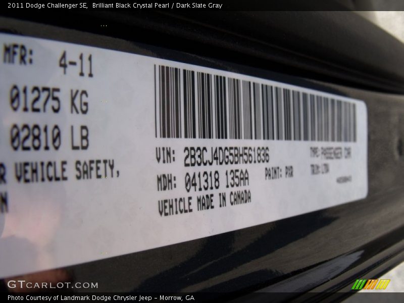Brilliant Black Crystal Pearl / Dark Slate Gray 2011 Dodge Challenger SE