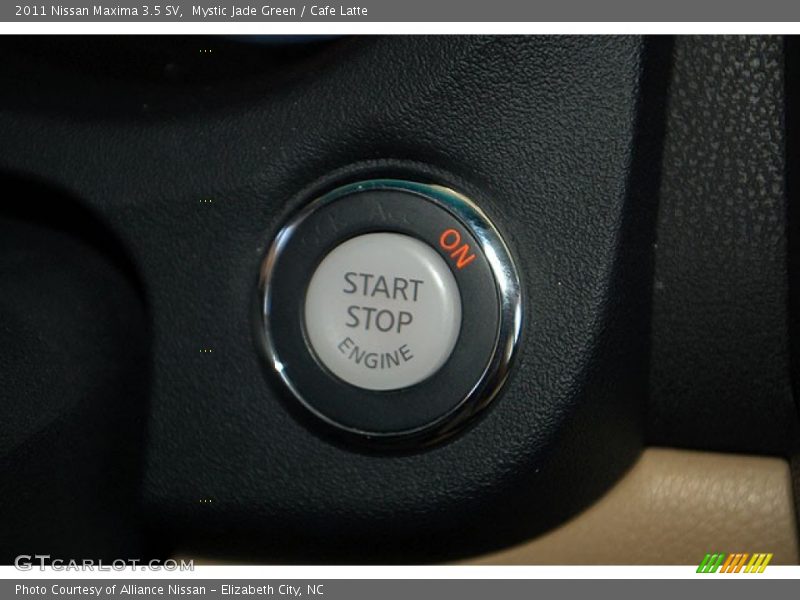 Mystic Jade Green / Cafe Latte 2011 Nissan Maxima 3.5 SV