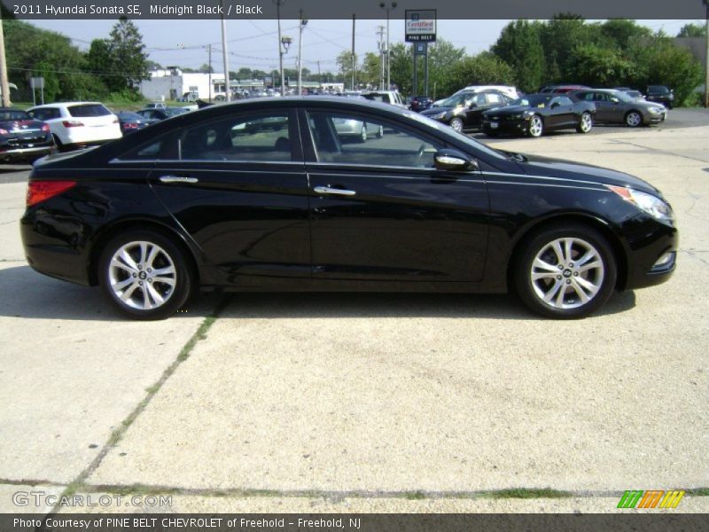 Midnight Black / Black 2011 Hyundai Sonata SE
