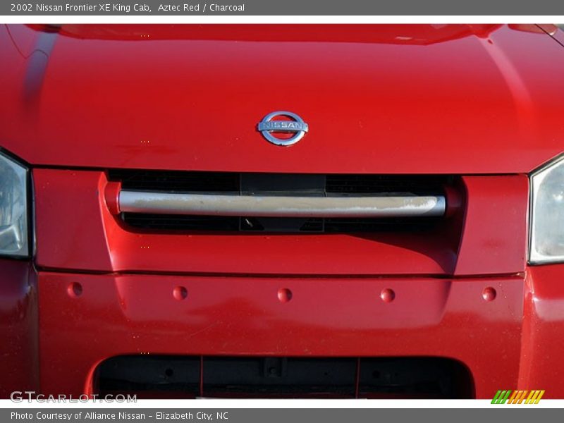 Aztec Red / Charcoal 2002 Nissan Frontier XE King Cab