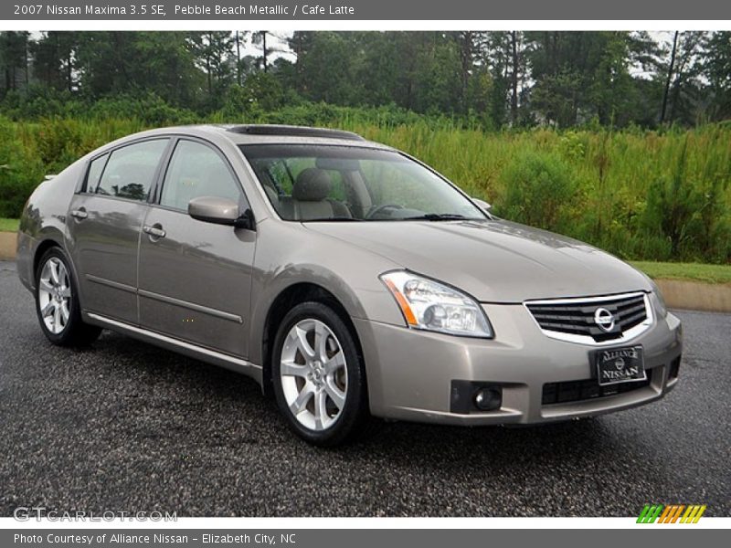 Front 3/4 View of 2007 Maxima 3.5 SE