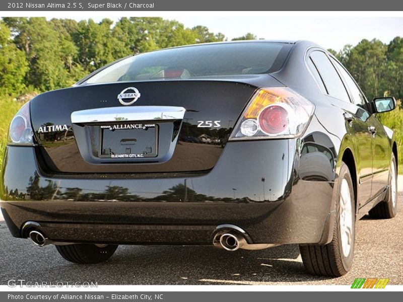 Super Black / Charcoal 2012 Nissan Altima 2.5 S
