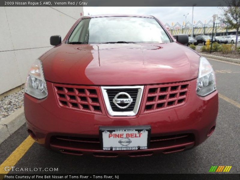 Venom Red / Gray 2009 Nissan Rogue S AWD