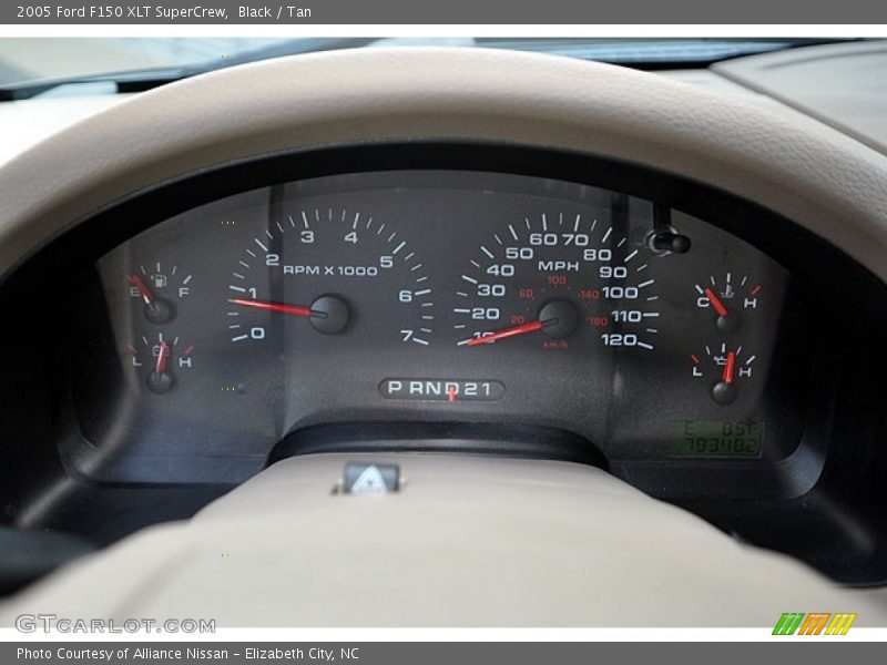 Black / Tan 2005 Ford F150 XLT SuperCrew