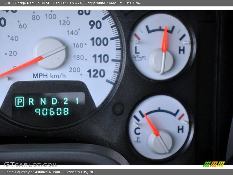 Bright White / Medium Slate Gray 2006 Dodge Ram 1500 SLT Regular Cab 4x4