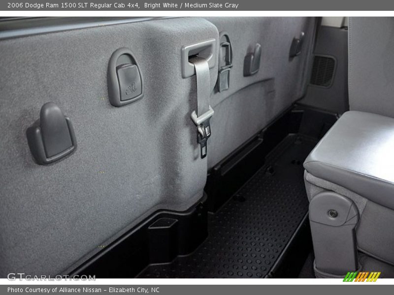 Bright White / Medium Slate Gray 2006 Dodge Ram 1500 SLT Regular Cab 4x4