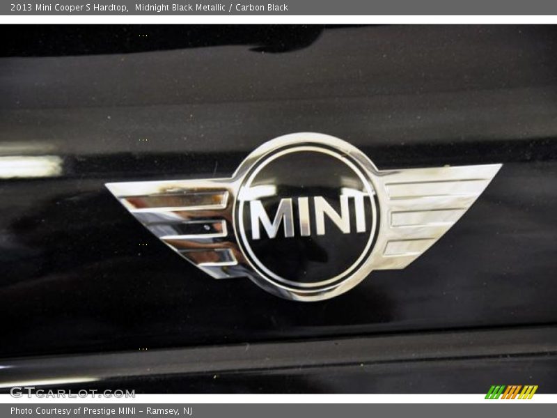 Midnight Black Metallic / Carbon Black 2013 Mini Cooper S Hardtop