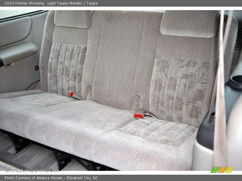 Rear Seat of 2004 Montana 