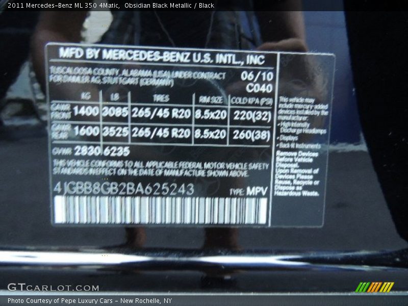 Obsidian Black Metallic / Black 2011 Mercedes-Benz ML 350 4Matic