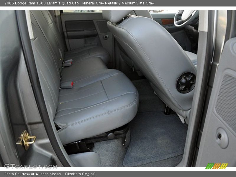 Mineral Gray Metallic / Medium Slate Gray 2006 Dodge Ram 1500 Laramie Quad Cab