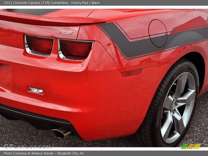 Victory Red / Black 2011 Chevrolet Camaro LT/RS Convertible