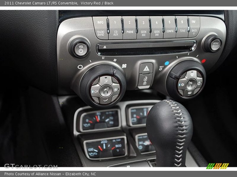 Controls of 2011 Camaro LT/RS Convertible