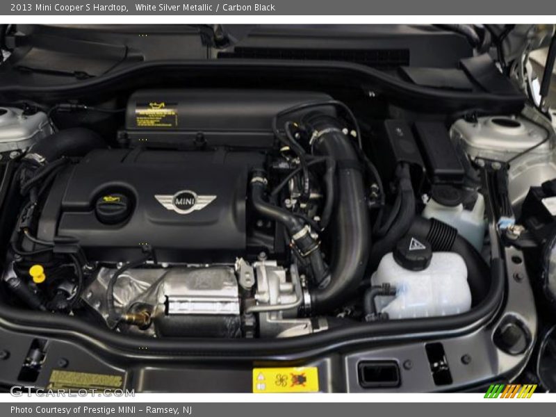 White Silver Metallic / Carbon Black 2013 Mini Cooper S Hardtop