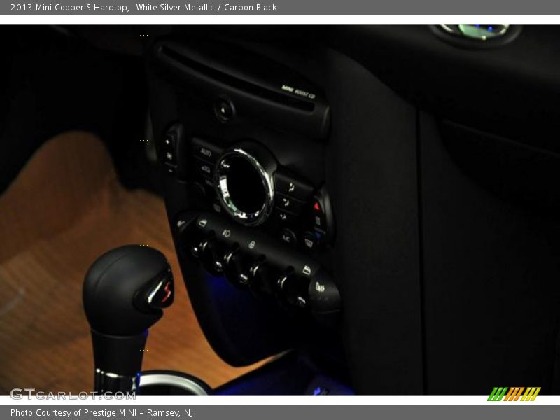 White Silver Metallic / Carbon Black 2013 Mini Cooper S Hardtop