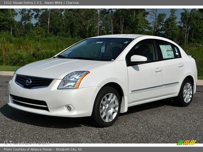 Aspen White / Charcoal 2012 Nissan Sentra 2.0 S