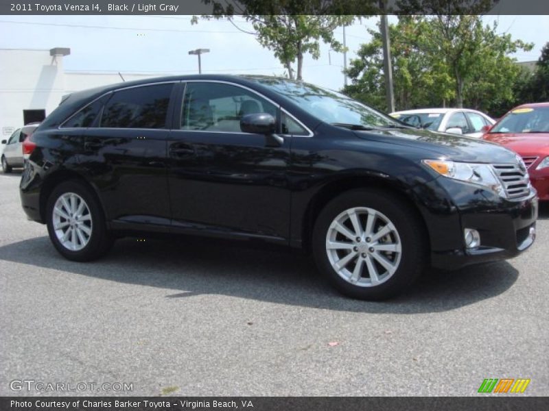 Black / Light Gray 2011 Toyota Venza I4