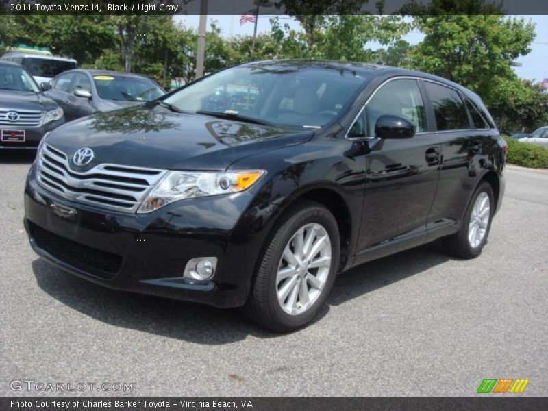 Black / Light Gray 2011 Toyota Venza I4