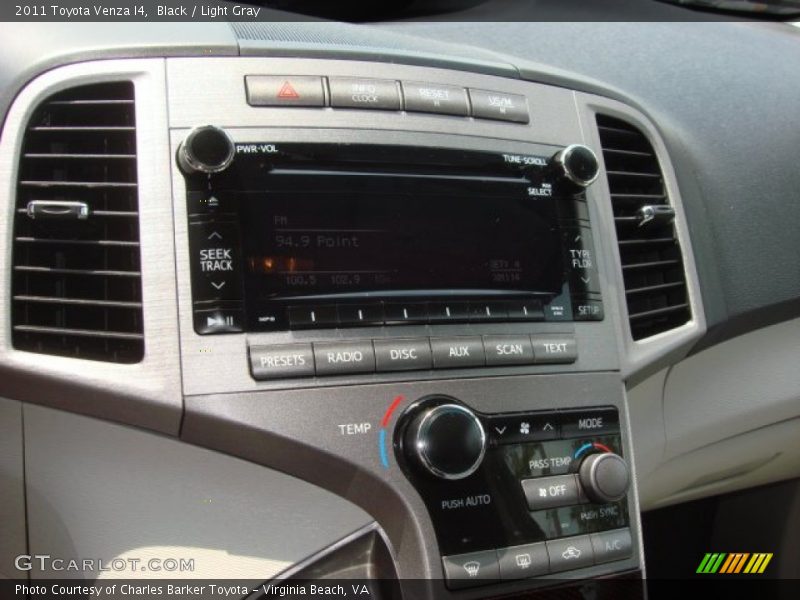 Black / Light Gray 2011 Toyota Venza I4