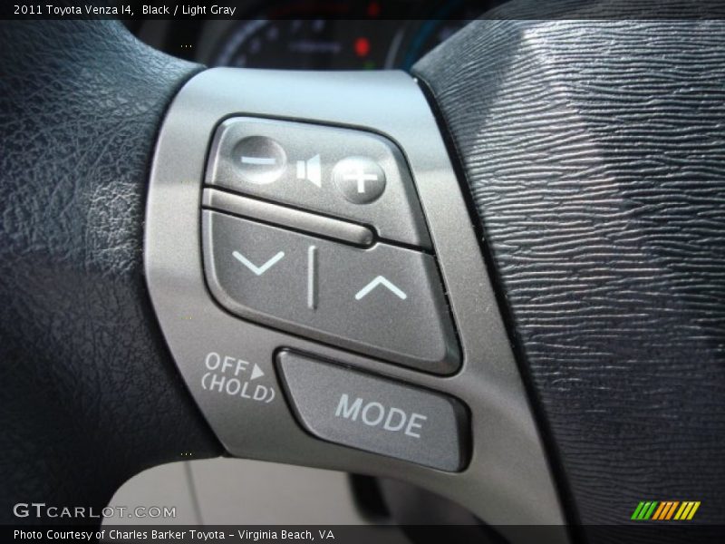 Black / Light Gray 2011 Toyota Venza I4