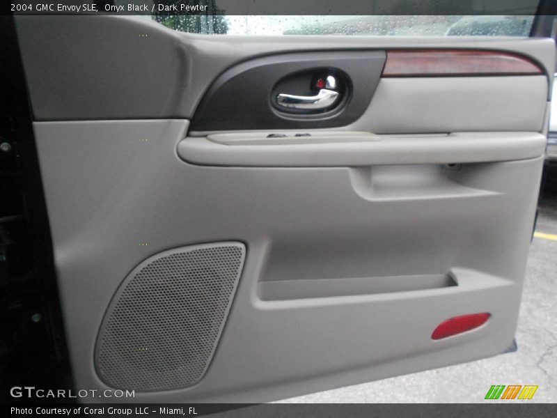 Onyx Black / Dark Pewter 2004 GMC Envoy SLE