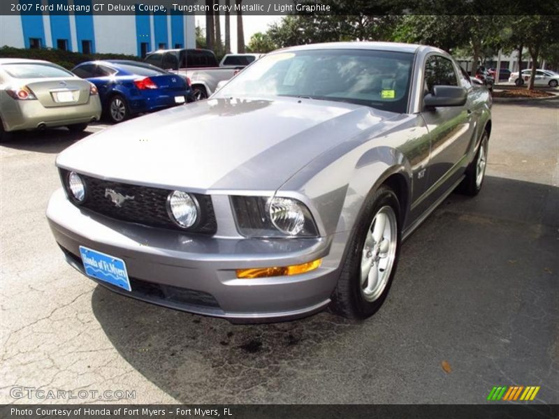 Tungsten Grey Metallic / Light Graphite 2007 Ford Mustang GT Deluxe Coupe