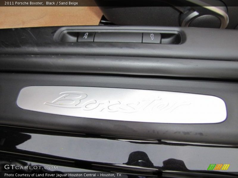 Black / Sand Beige 2011 Porsche Boxster