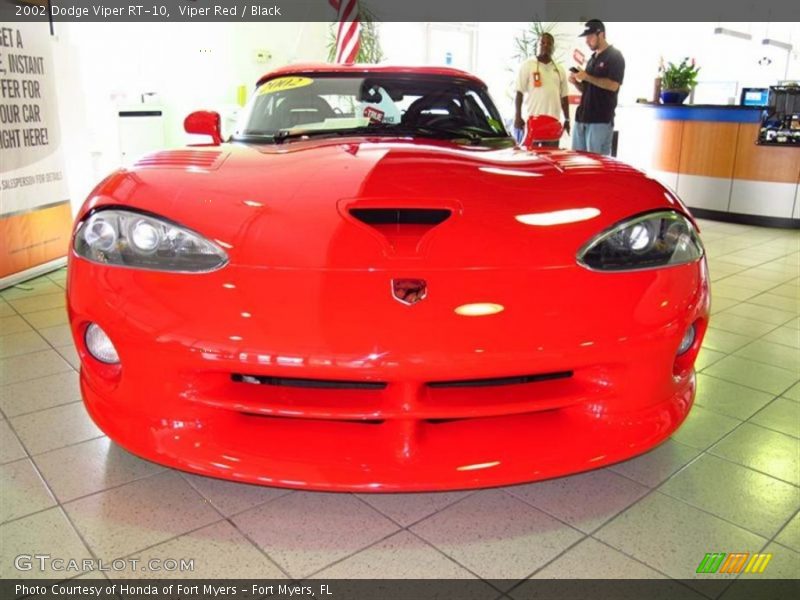 Viper Red / Black 2002 Dodge Viper RT-10