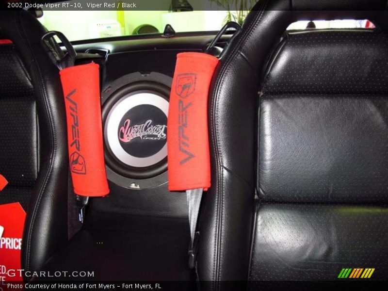Viper Red / Black 2002 Dodge Viper RT-10