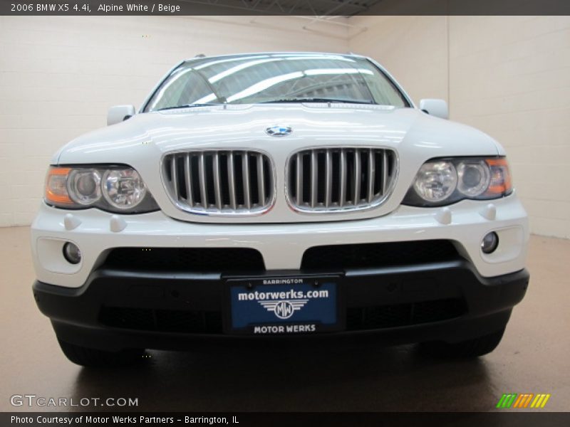 Alpine White / Beige 2006 BMW X5 4.4i